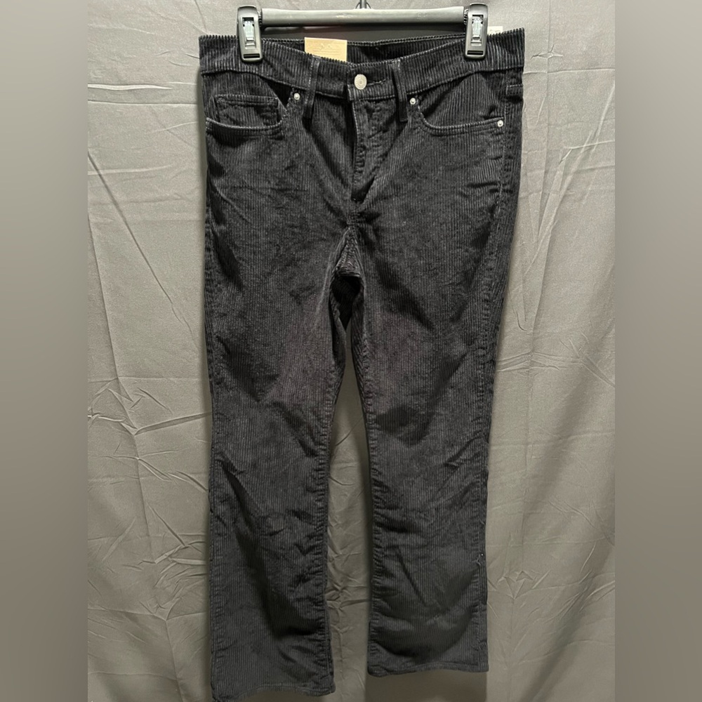 NWT LEVI’S 315 SHAPING BOOTCUT BLACK CORDUROY PANTS SIZE  29 X 30